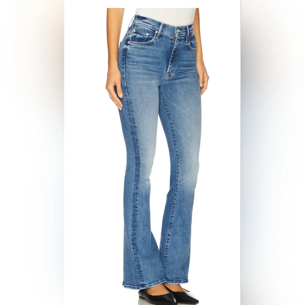 MOTHER High Waisted Weekender Skimp Flare Jeans Size 28 - Picture 1 of 14